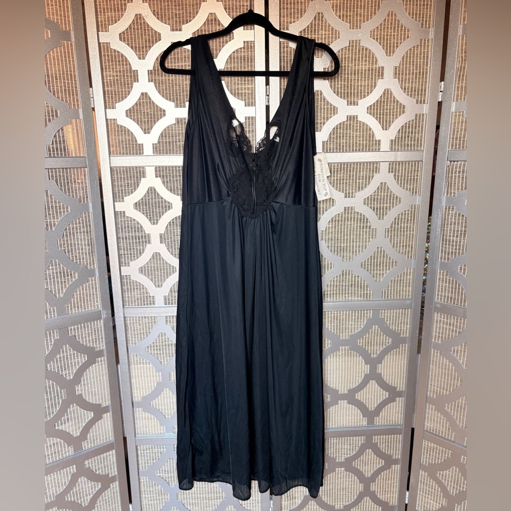 Adonna Black Lace-Front Sleep Chemise